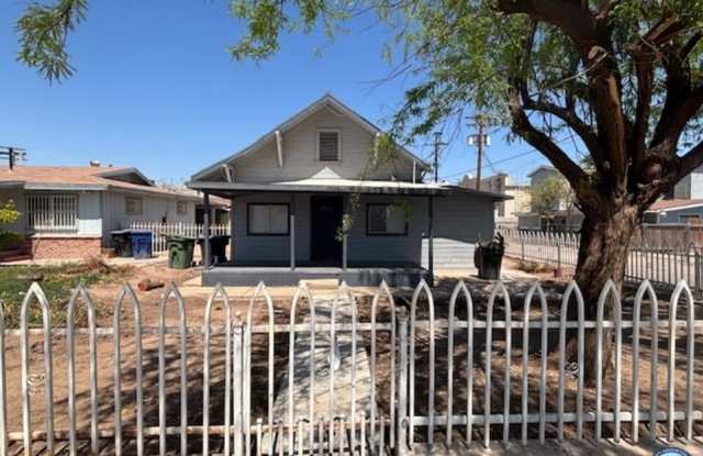 113 Roosevelt St photos photos