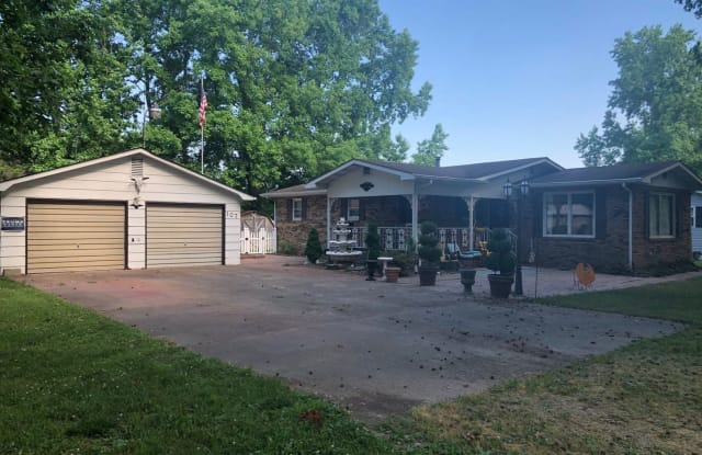 107 Gribble Dr. - 107 Gribble Drive, Carrier Mills, IL 62917