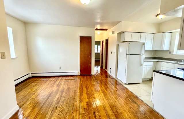 2916 Gunther Avenue photos photos
