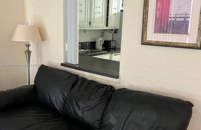 2000 Atlantic Shores Blvd photos photos