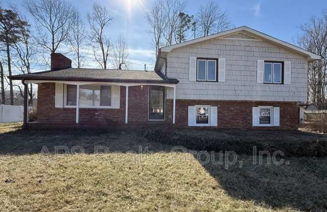 4924 Stonington Road photos photos