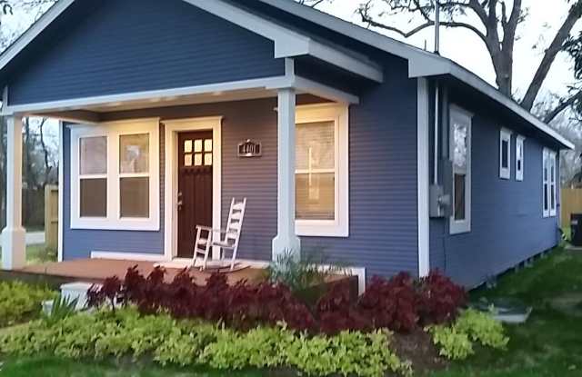 4401 Elysian St. - 4401 Elysian Street, Houston, TX 77009