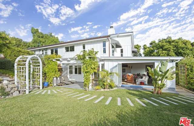 6363 Zumirez Dr photos photos