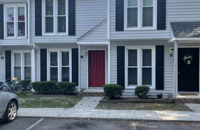 2 Bedroom 1.5 Bathroom Townhome! - 212 Hollybrook Road, Wendell, NC 27591