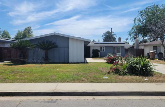 2313 San Lorenzo Ave., Bakersfield, CA 93304 photos photos
