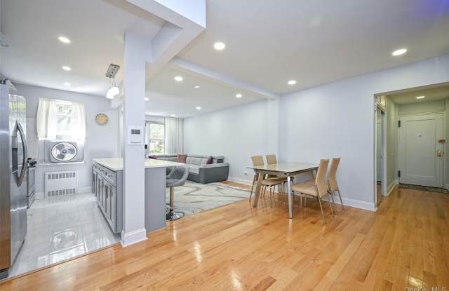 105-25 65th Avenue Gallery 3