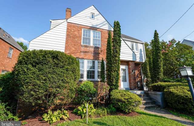 710 WAYNE Avenue photos photos