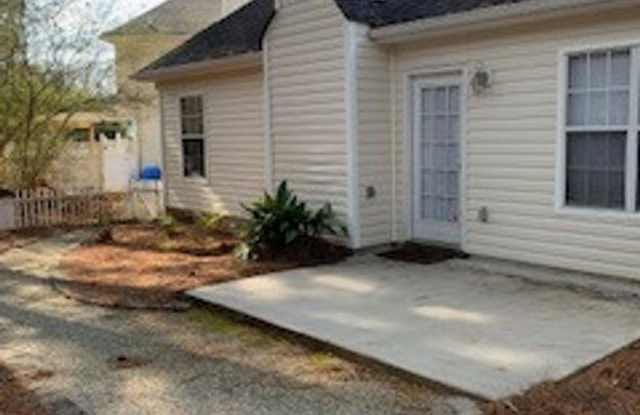 210 Eastfield Ct Gallery 3