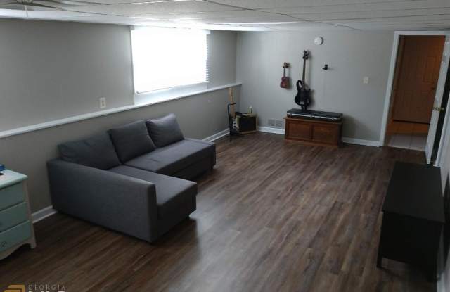 122 Azalea Dr Gallery 4