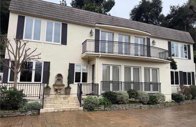 980 Ellington photos photos