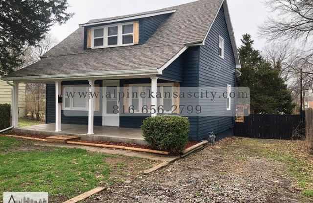 5728 Maywood Avenue Gallery 2
