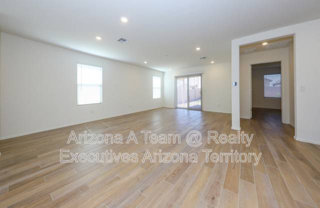 9122 East Red Bluff Court Gallery 4