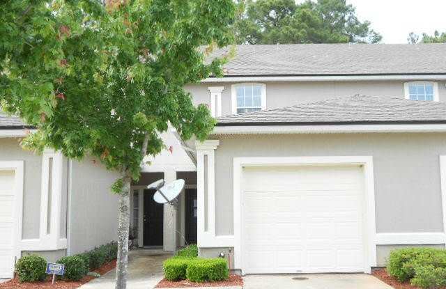 7827 MELVIN Road - 7827 Melvin Road, Jacksonville, FL 32210
