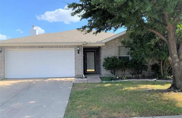 1600 Forest Oaks Way - 1600 Forest Oaks Way, Little Elm, TX 75068
