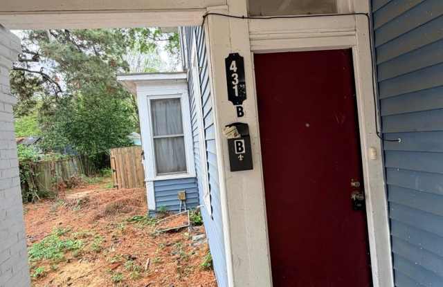 Beautiful 2 Bedroom unit in Highland - Water and Gas included! photos photos Beautiful 2 Bedroom unit in Highland - Water and Gas included! photos photos