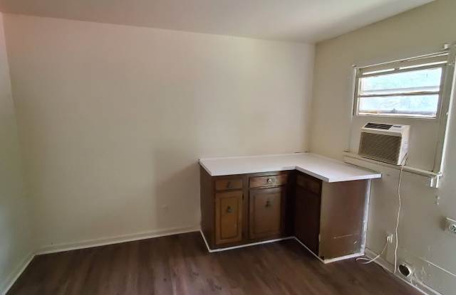 2 Bedroom 1 Bathroom Duplex Gallery 4