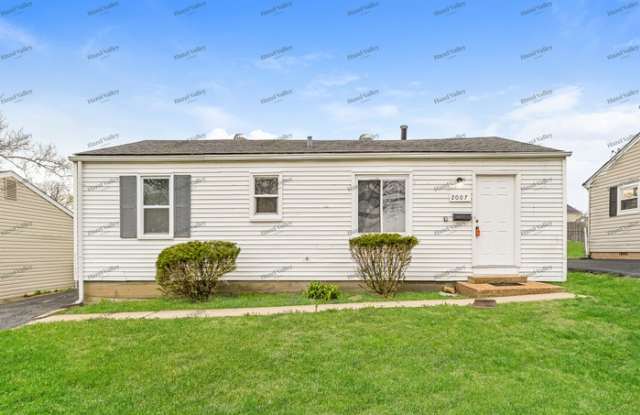 2007 Huntington Avenue photos photos