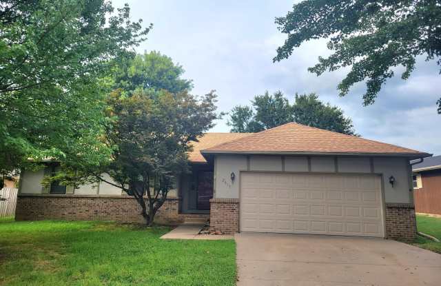 2617 E Wickersham Road - 2617 East Wickersham Road, Joplin, MO 64801