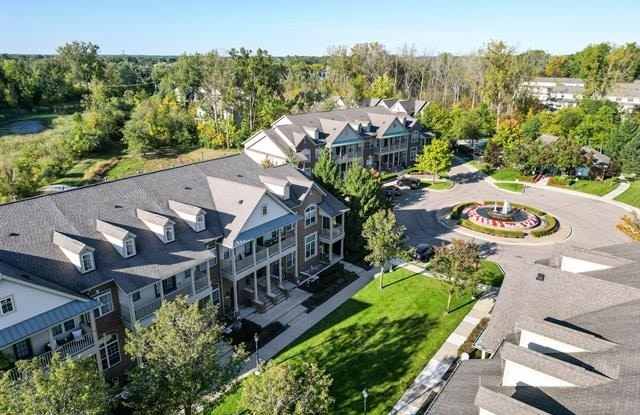 142 SANDY Lane - 142 Sandy Lane, Walled Lake, MI 48390