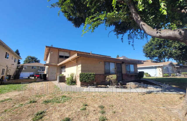10 La Pera Ct photos photos
