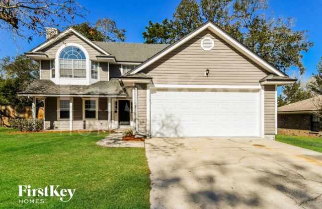 2452 Stonebridge Drive - 2452 Stonebridge Drive, Lakeside, FL 32065
