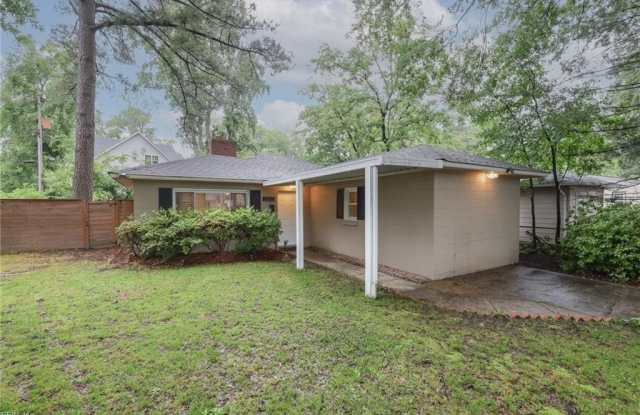 3562 Riverside Drive photos photos