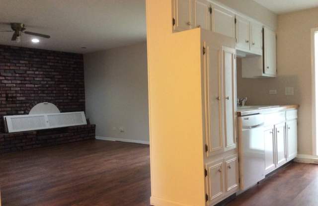 800 Hiawatha Court Gallery 4