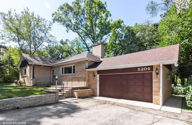 5206 Lincoln Avenue - 5206 Lincoln Avenue, Lisle, IL 60532