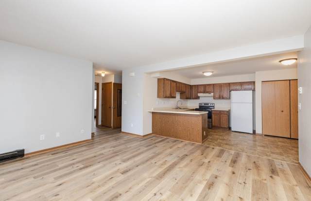 603 Bakertown Dr photos photos