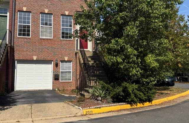 2519 JAMES MONROE Circle Gallery 2