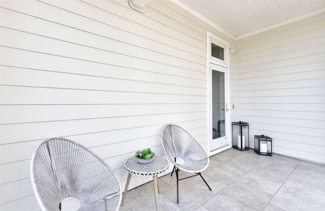 3700 Island Moorings Parkway Gallery 4
