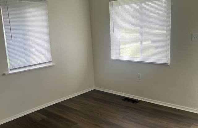 1115 Troy Street - 1 Gallery 2