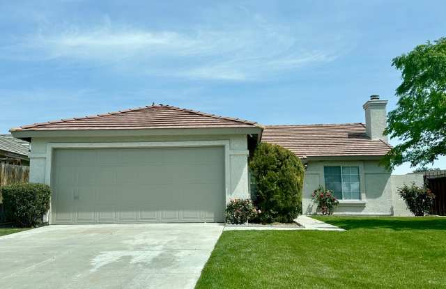 6416 Brahma Street - Nice 3 bedroom 2 bath - Gardener Included Only $2195!! photos photos