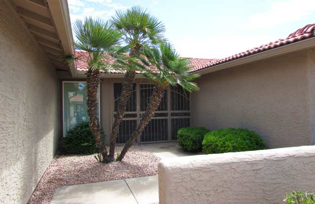 9909 E DONEGAL Court Gallery 3