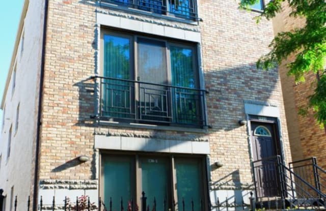 2711 West WASHINGTON Boulevard - 2711 West Washington Boulevard, Chicago, IL 60612