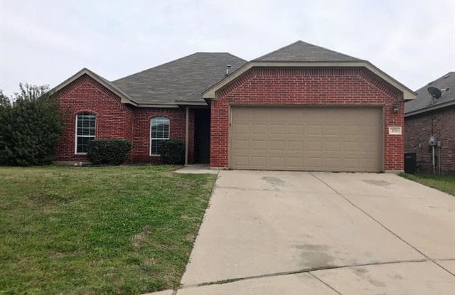 233 Kennedy Court - 233 Kennedy Dr, Crowley, TX 76036