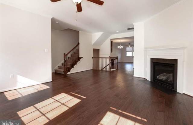 24851 MASON DALE TERRACE Gallery 3