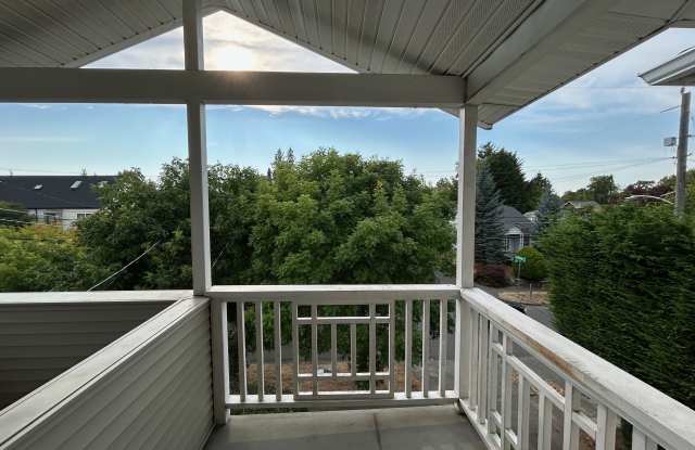 2516 6th Avenue West photos photos