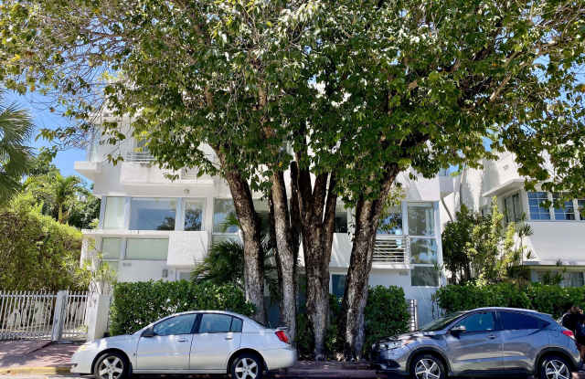 1600 Michigan Ave #8 photos photos