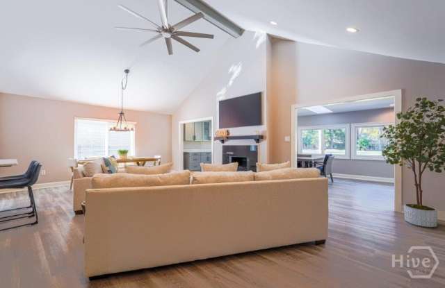 53 Village Green Circle photos photos