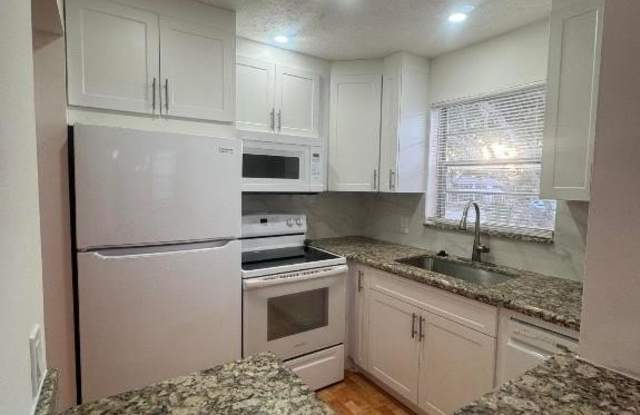 346 Windsor O photos photos