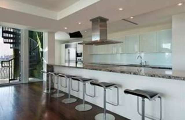 1500 Ocean Dr Unit PH 2 Gallery 4
