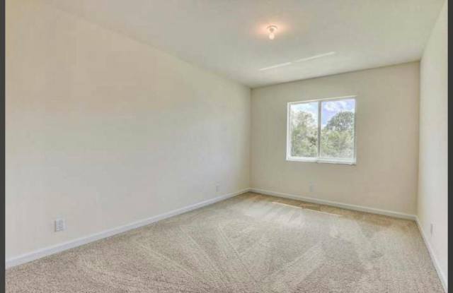 6855 Langdon Way Gallery 4