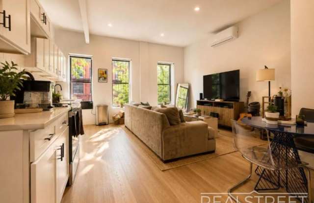 350 Vernon Avenue photos photos