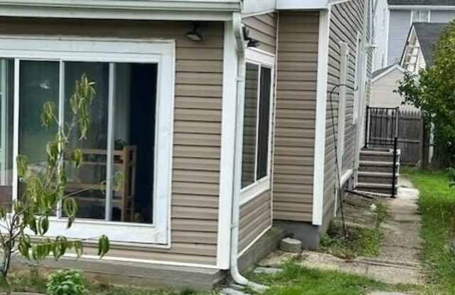 282 Van Pelt Place unit: 2 photos photos