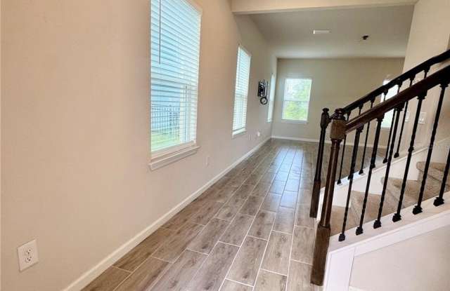 5424 PEACEFUL CREEK Cove Gallery 4
