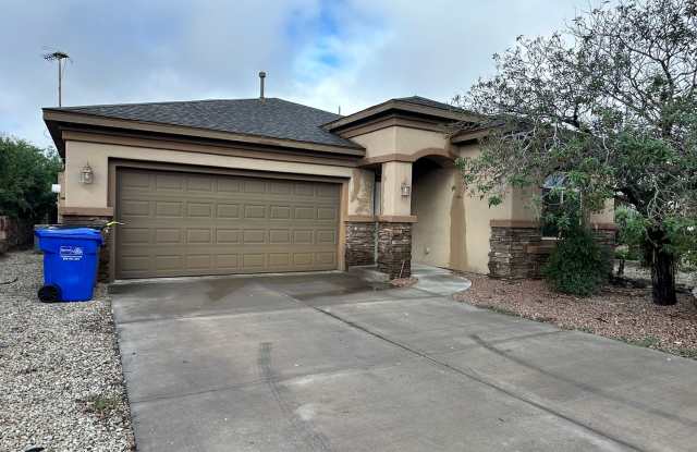 Charming Las Cruces Home with Comfortable Living Space Gallery 1