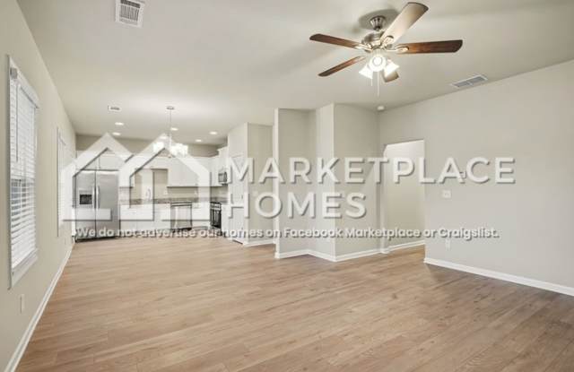 215 WL Miller Dr Gallery 4