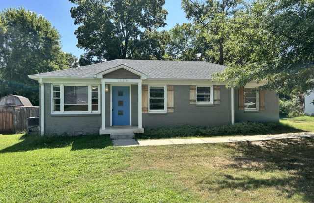 1029 Edgewood Drive photos photos