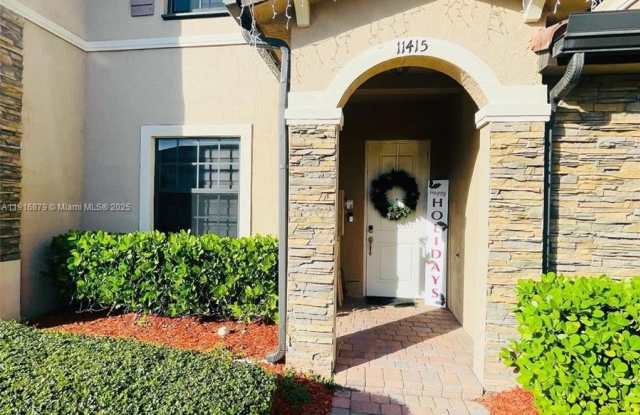 11415 SW 250th St photos photos